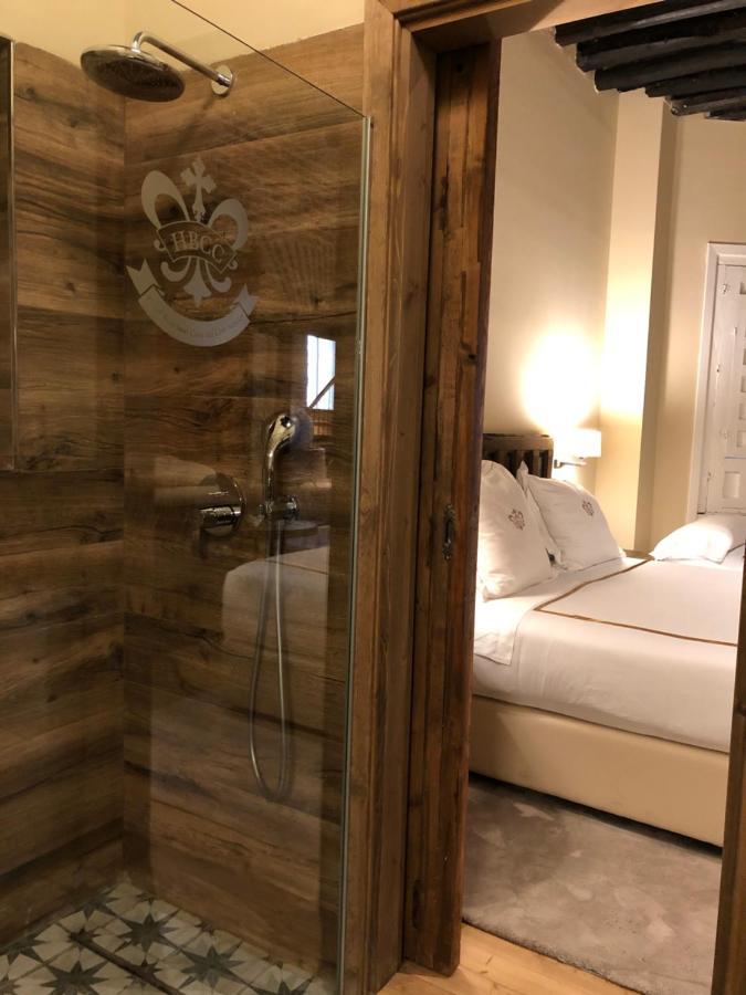 Hotel Boutique Casa Del Comendador นาวาลการ์เนโณ ภายนอก รูปภาพ